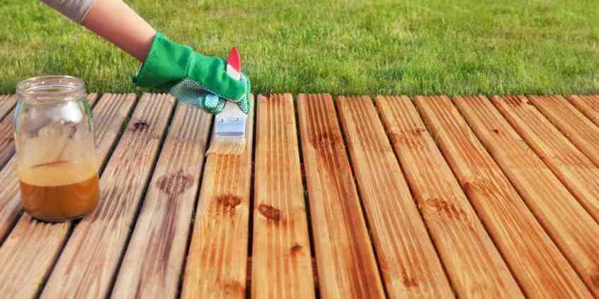 Dlaczego warto olejować meble drewniane