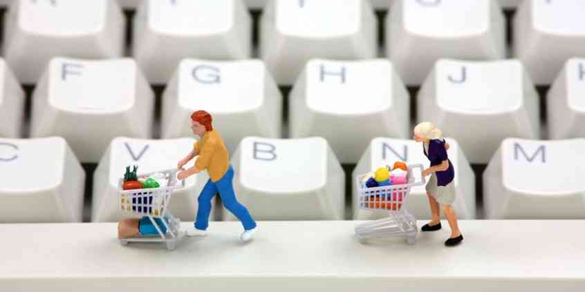 Czy warto kupować meble przez internet?