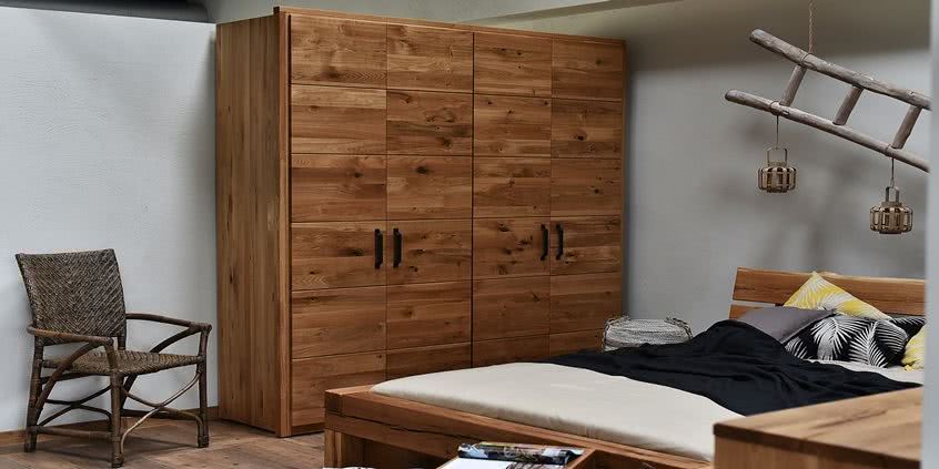 Meble do przechowywania – szafy i komody