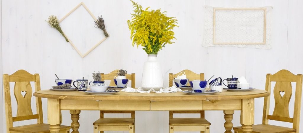 Jak urządzić jadalnię w stylu folk?
